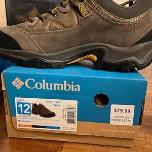 Brand new! Never worn. Still packed i  original box.